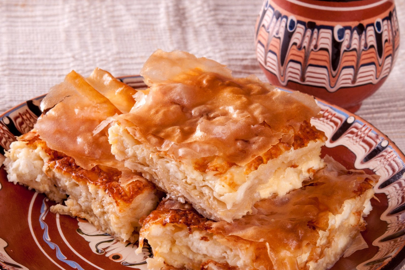 Всички рецепти за баница на едно място. Рецепти за сладки баници ...