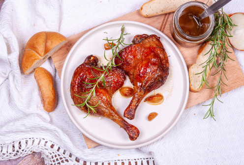 Патешки бутчета с розмарин и чесън