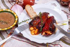 Сушени чушки с боб и манатарки